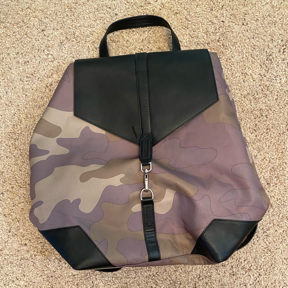 Stella & Dot Camo Backpack